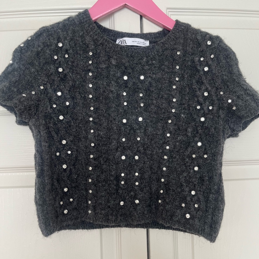 Zara grey cable fuzzy short sleeve rhinestone crop sweater top XS S